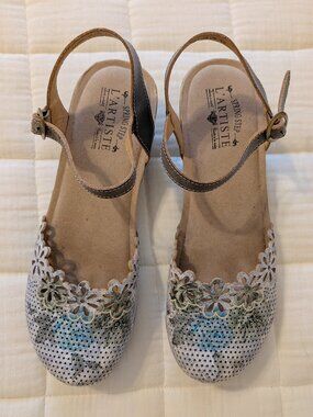 L'Artiste by Spring Step Aahna Floral Wedge Sandals Blue Multi Size 40 US 9